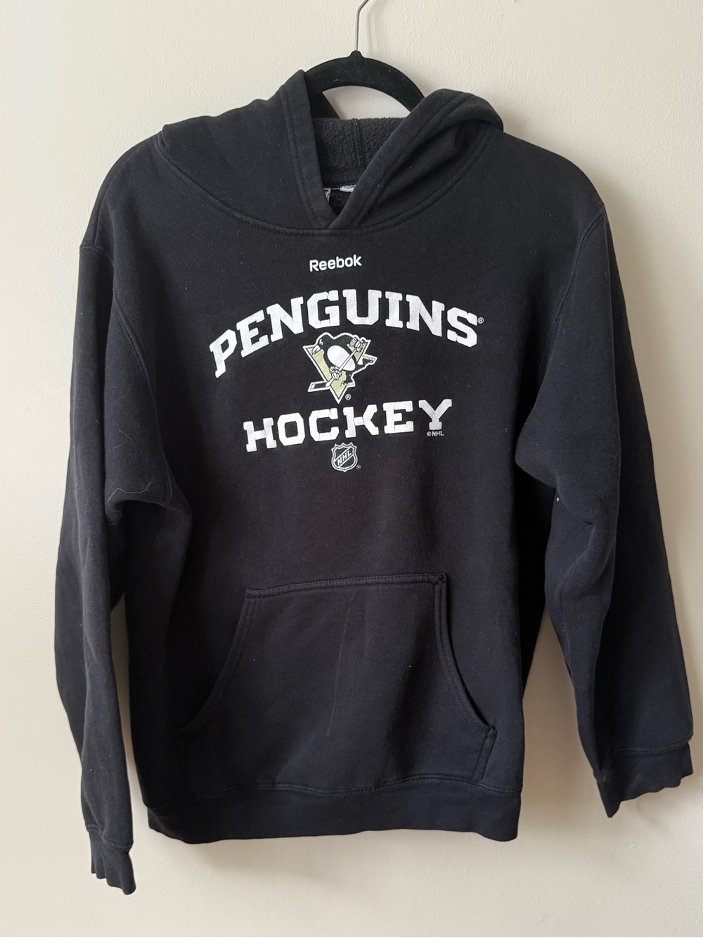 Reebok Pittsburgh Penguins NHL Black Hoodie Men’s Medium